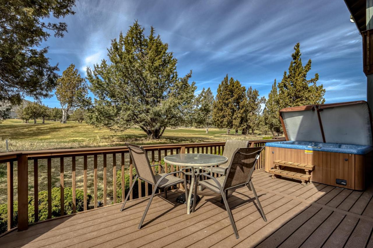 Eagle Crest Resort On Golf Course With Hot Tub Redmond Exterior photo